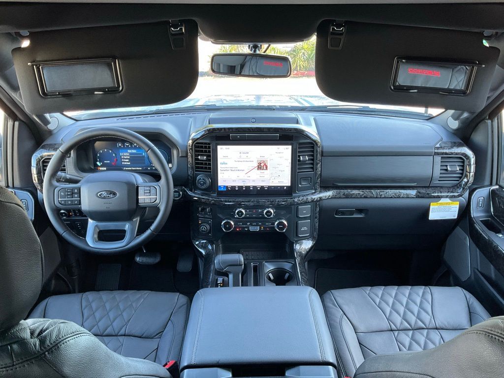 2025 Ford F-150 XLT - Photo 30