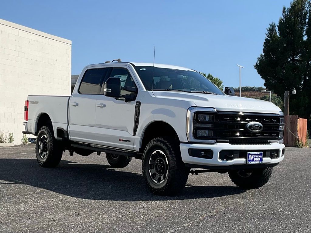 2024 Ford F-350 Super Duty Lariat