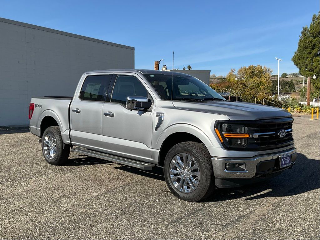 2025 Ford F-150 XLT - Photo 8