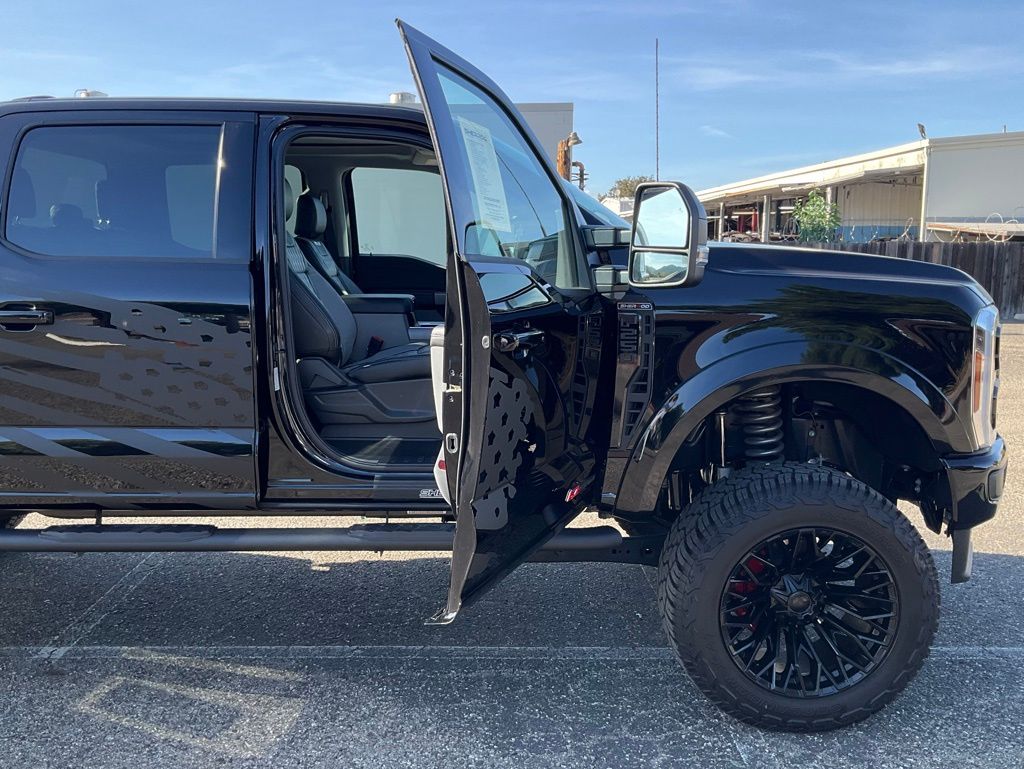 2025 Ford F-250 Super Duty XLT - Photo 45