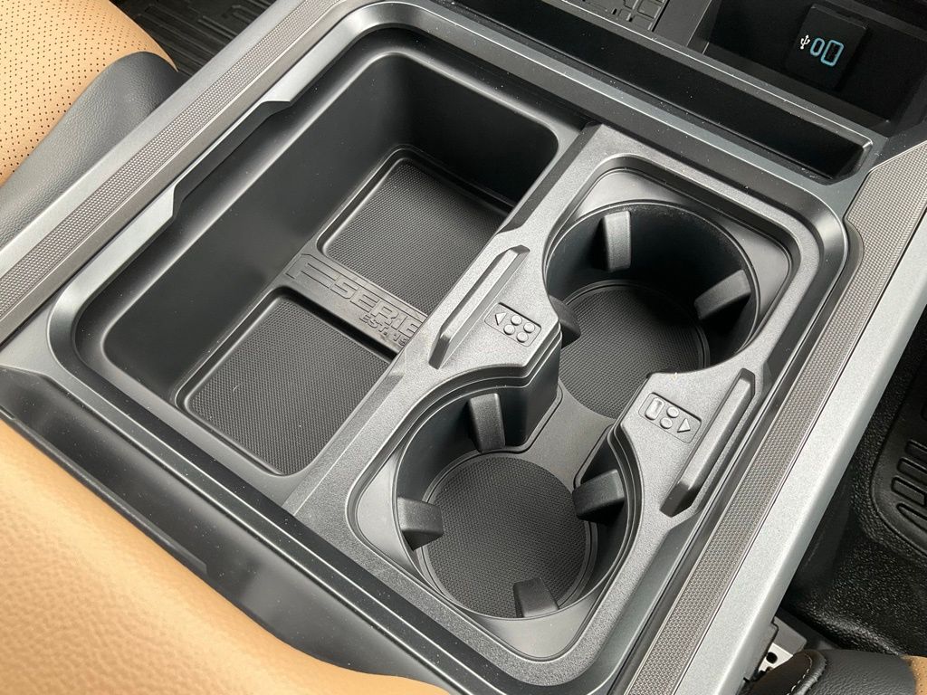 2026 Ford F-350 Super Duty Lariat - Photo 39