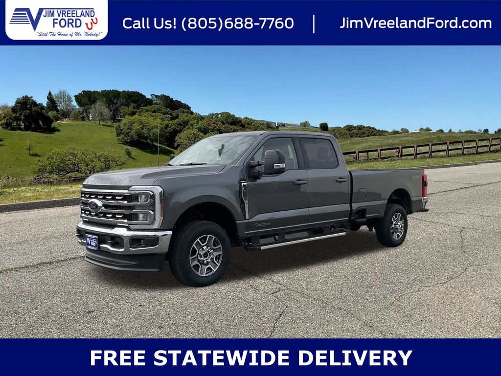 2026 Ford F-350 Super Duty Lariat's photo