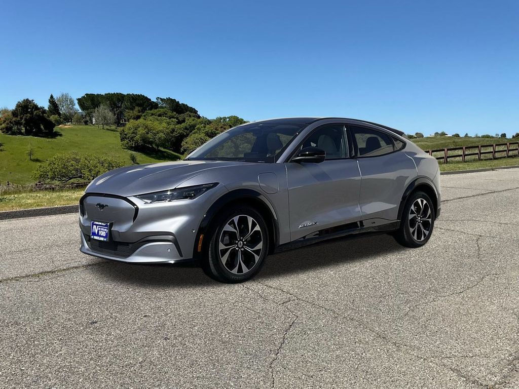 2021 Ford Mustang Mach-E Premium photo 2