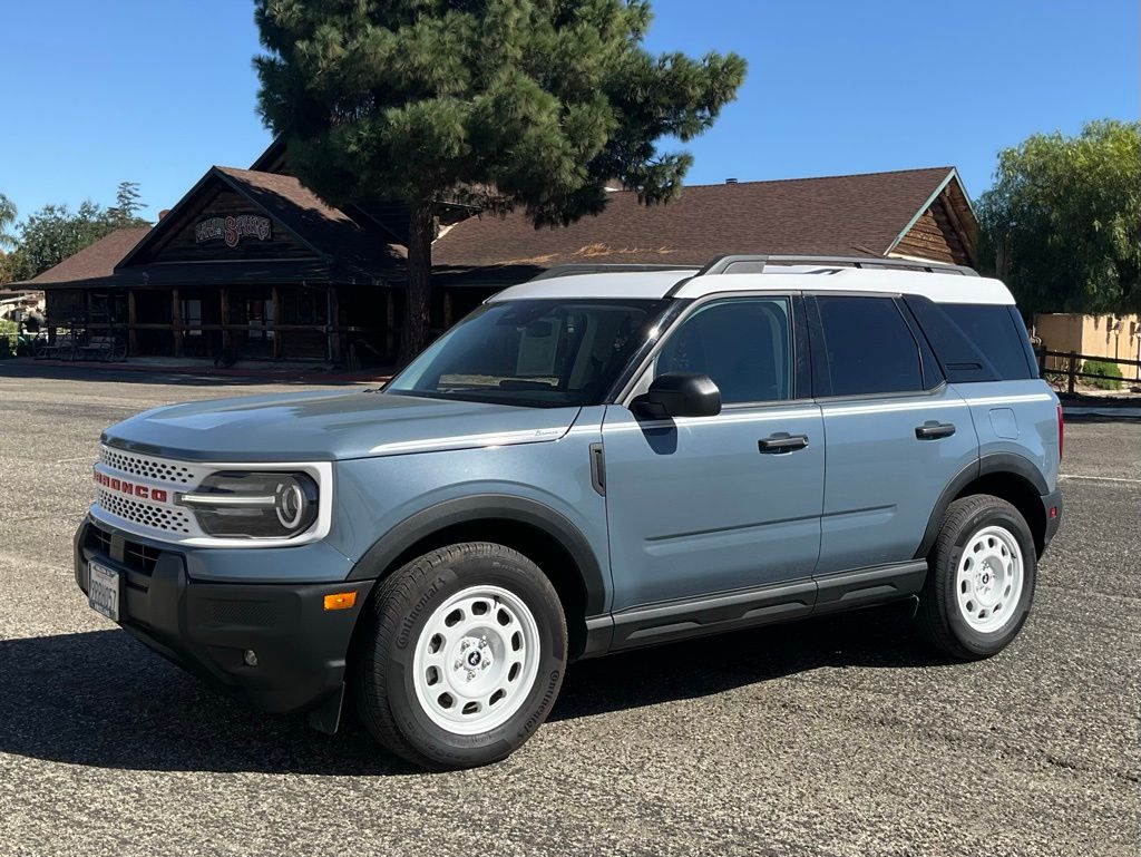 2025 Ford Bronco Sport Heritage photo 2
