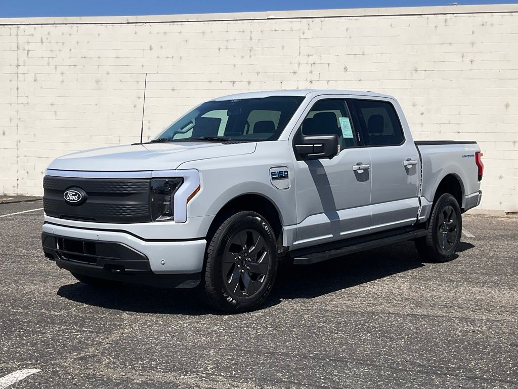 2024 Ford F-150 Lightning Flash