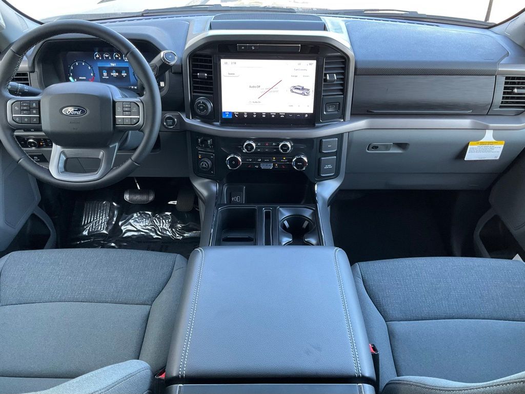 2025 Ford F-150 XLT - Photo 34