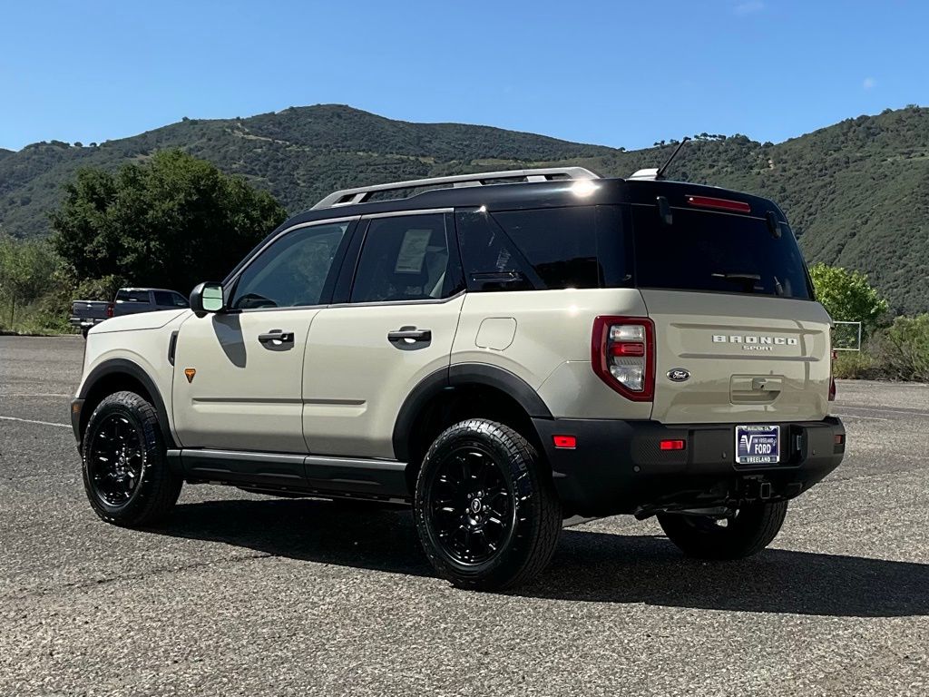 2025 Ford Bronco Sport Badlands photo 4