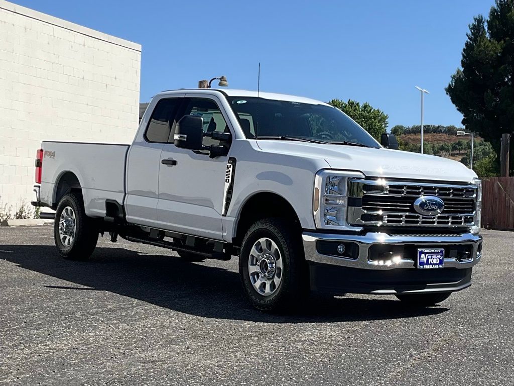 2024 Ford F-250 Super Duty XLT