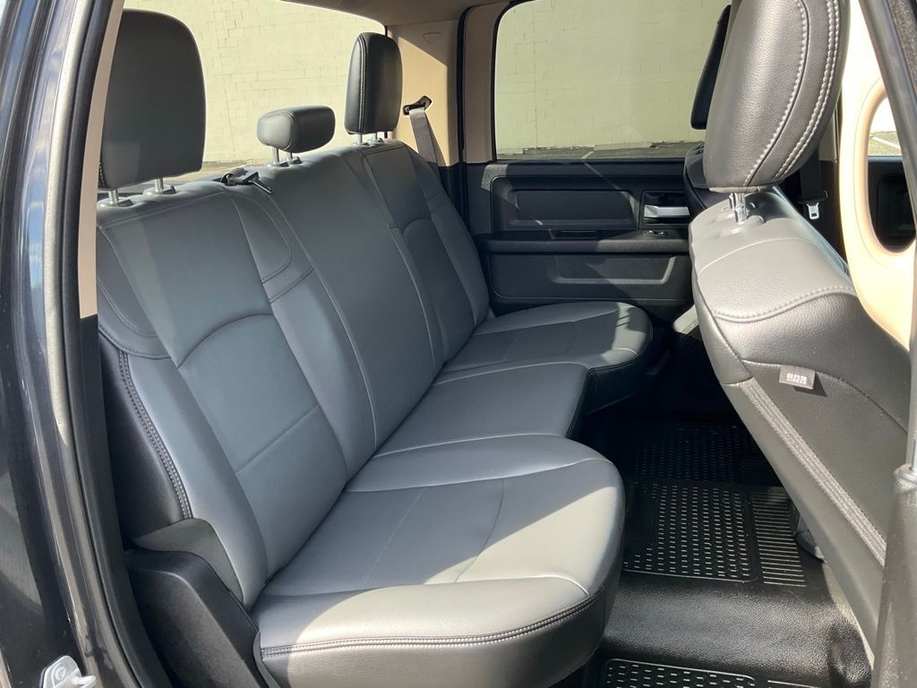 2019 RAM Ram 3500 Pickup Tradesman - Photo 33