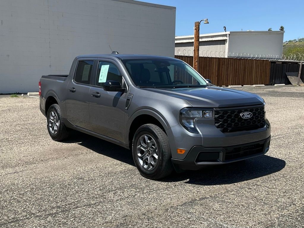 2025 Ford Maverick XLT photo 6