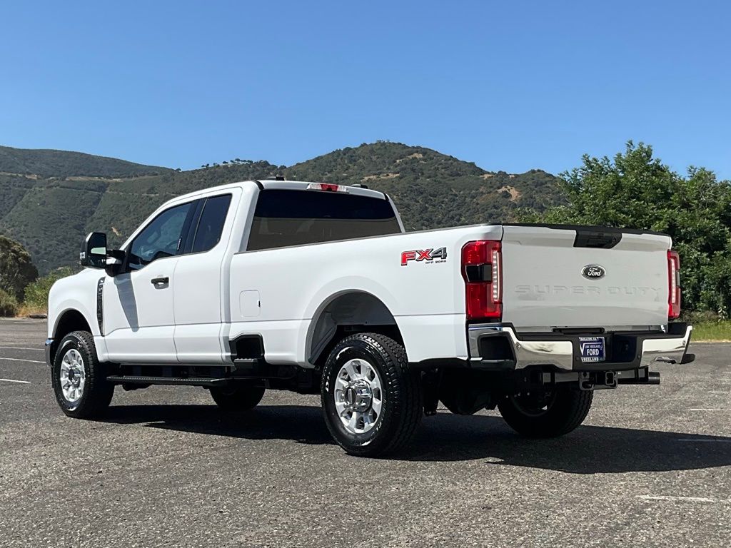 2024 Ford F-250 Super Duty XLT