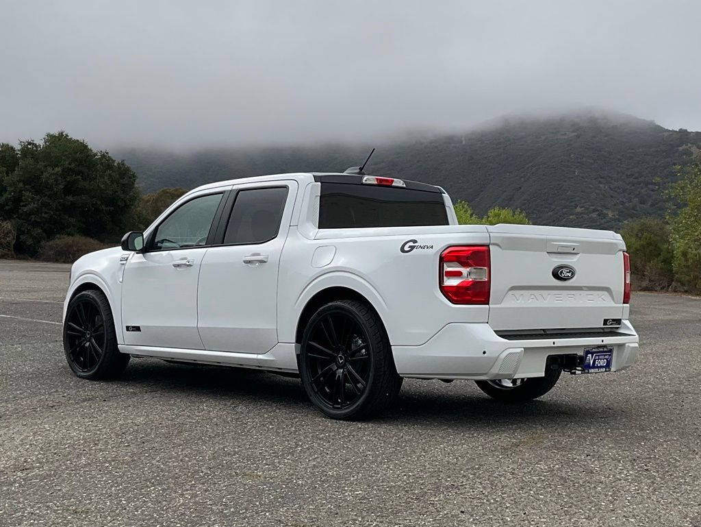 2025 Ford Maverick XLT photo 3