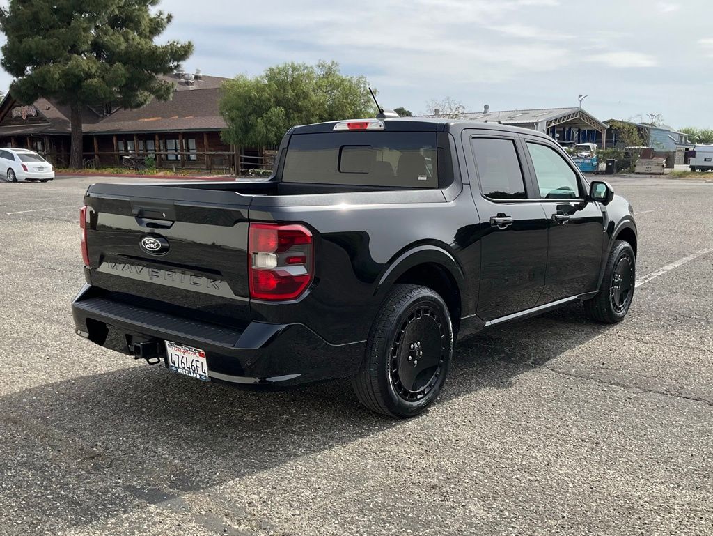 2025 Ford Maverick Lobo High photo 5