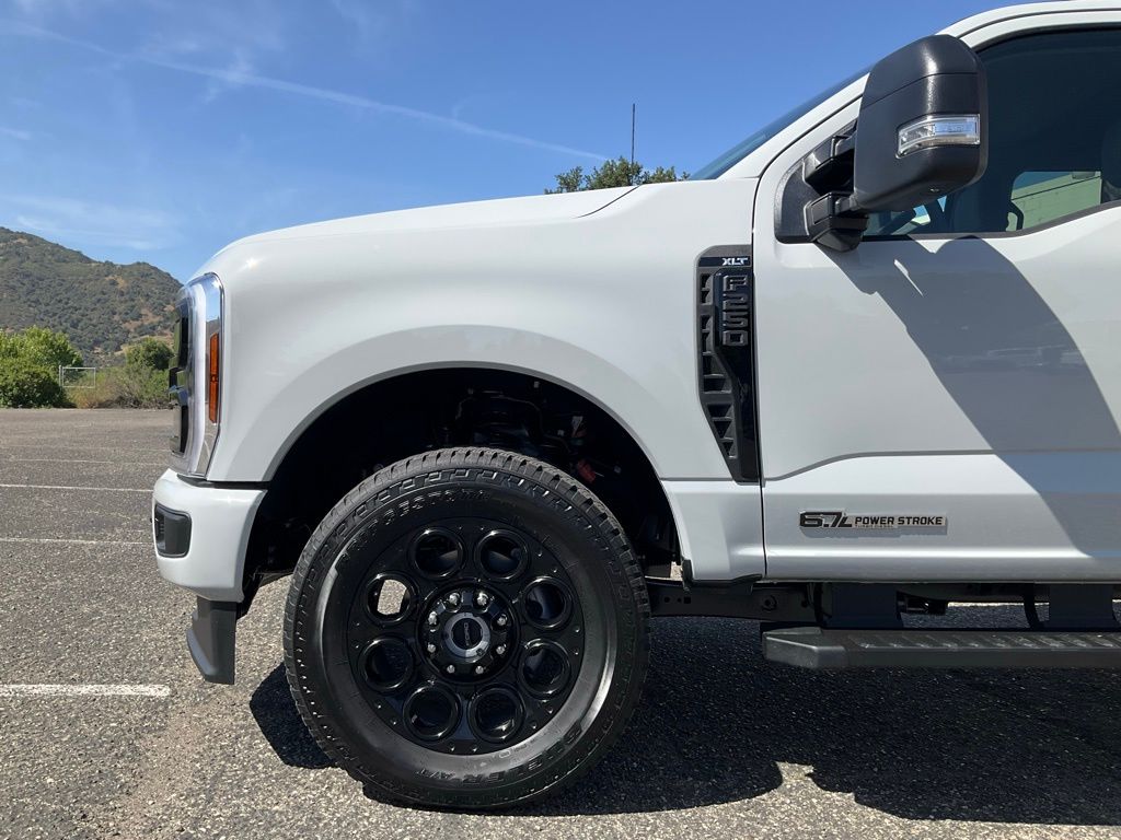 2025 Ford F-250 Super Duty XLT