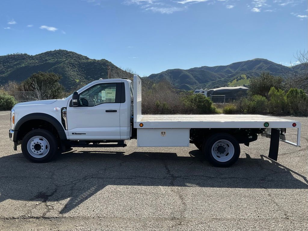 2024 Ford F-450 Chassis XL photo 2