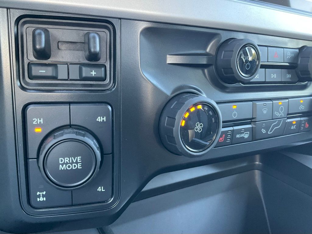 2025 Ford F-250 Super Duty XLT - Photo 70