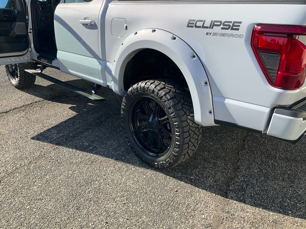 2025 Ford F-150 XLT - Photo 16