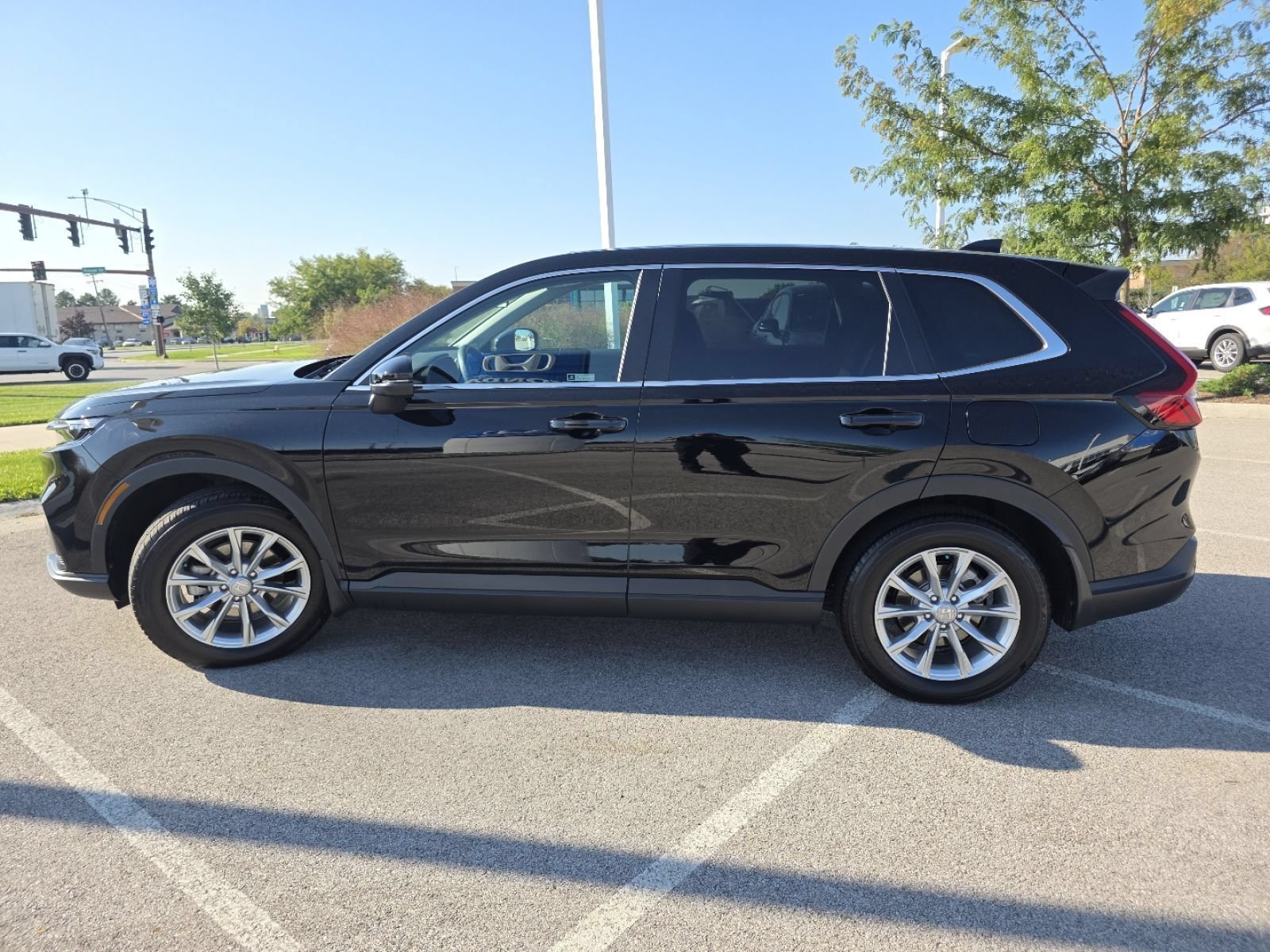 2024 Honda CR-V EX - Photo 11