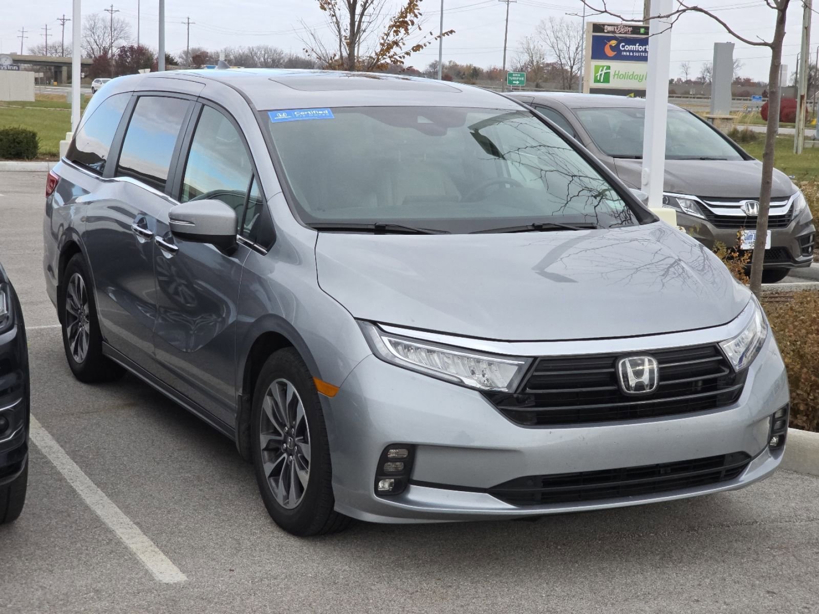 2023 Honda Odyssey EX-L photo 2