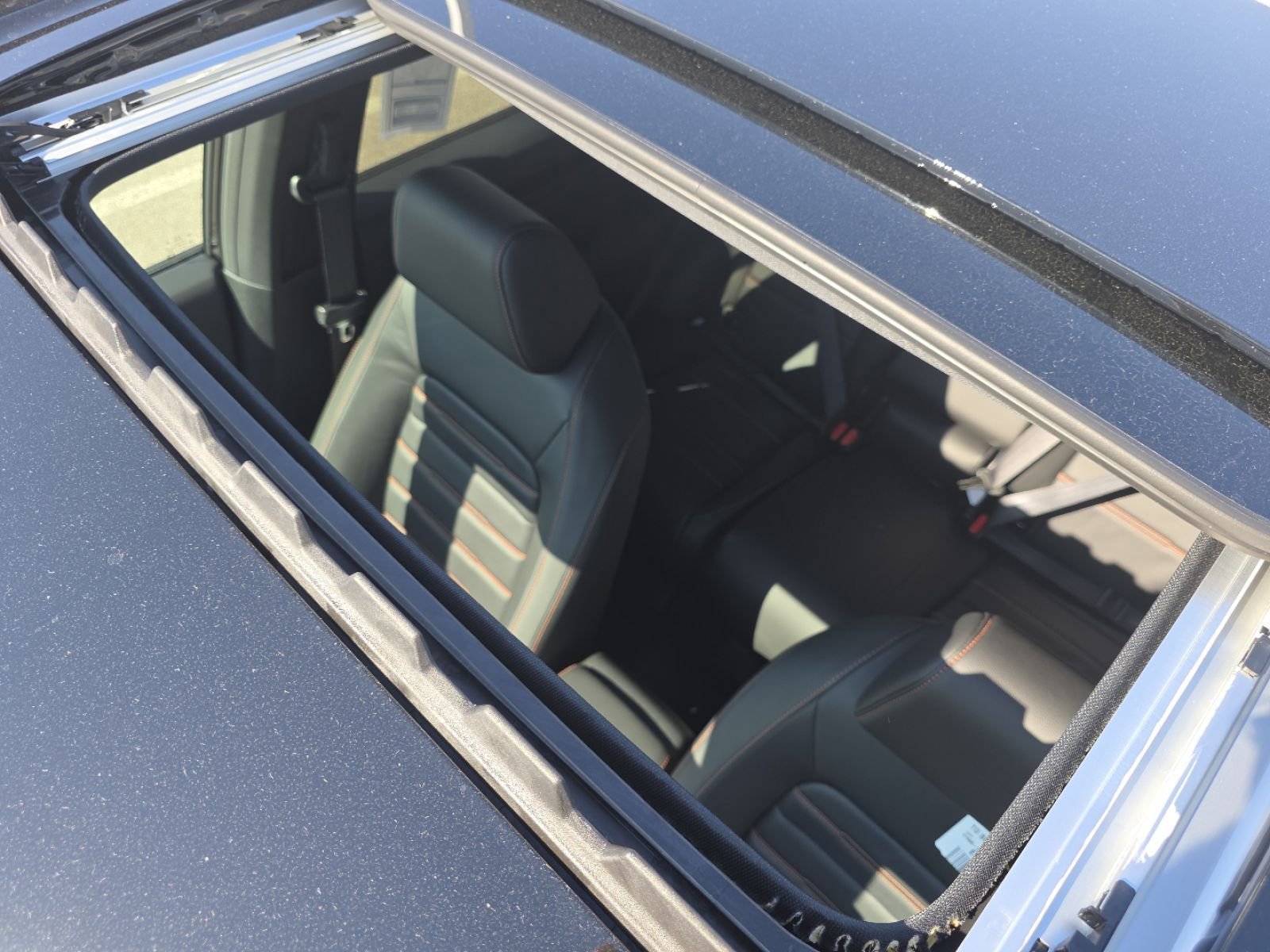 2026 Honda CR-V Hybrid Sport-L photo 3