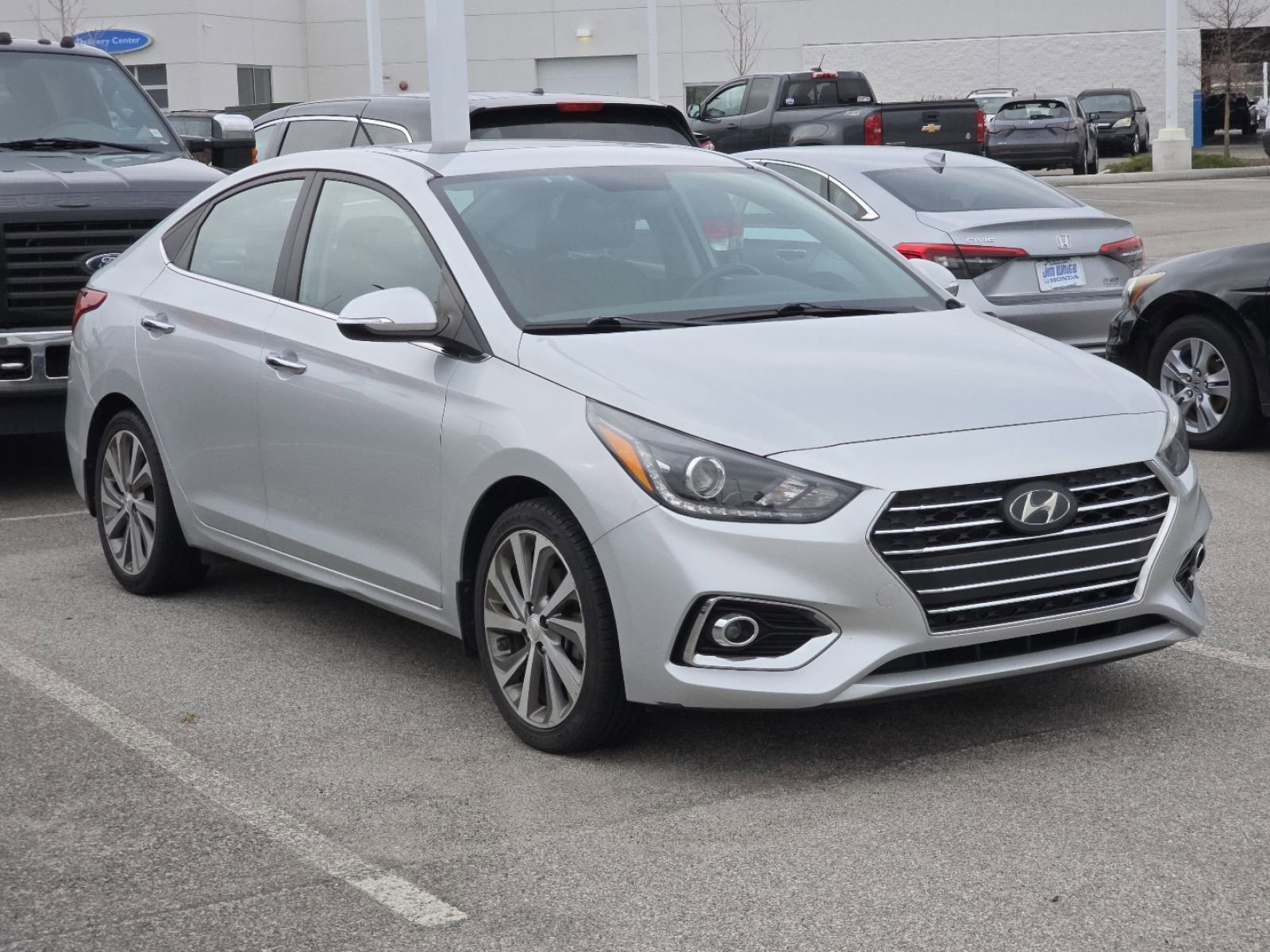Used 2021 Hyundai Accent Limited with VIN 3KPC34A65ME136846 for sale in Maumee, OH