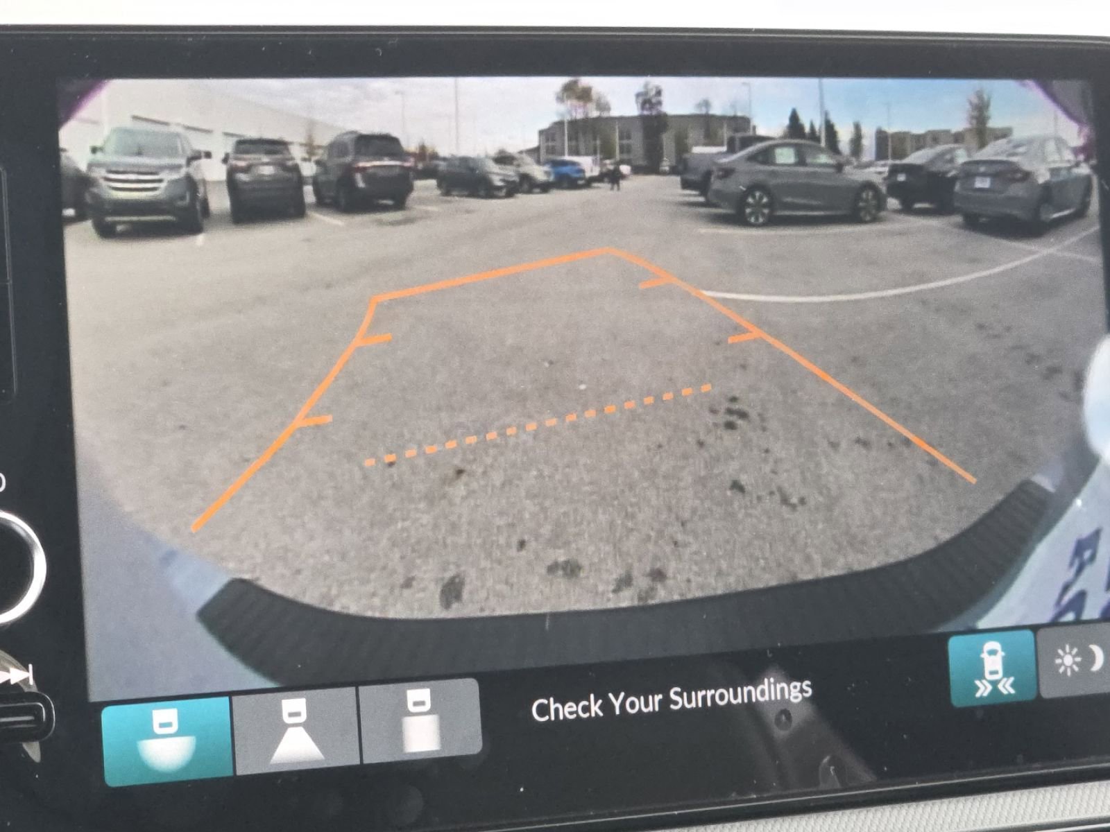 2026 Honda Odyssey photo 2