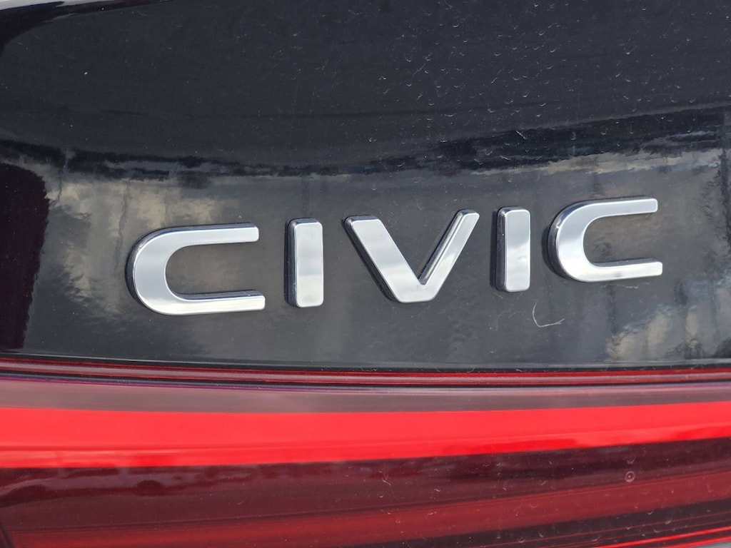 2023 Honda Civic Sport photo 3