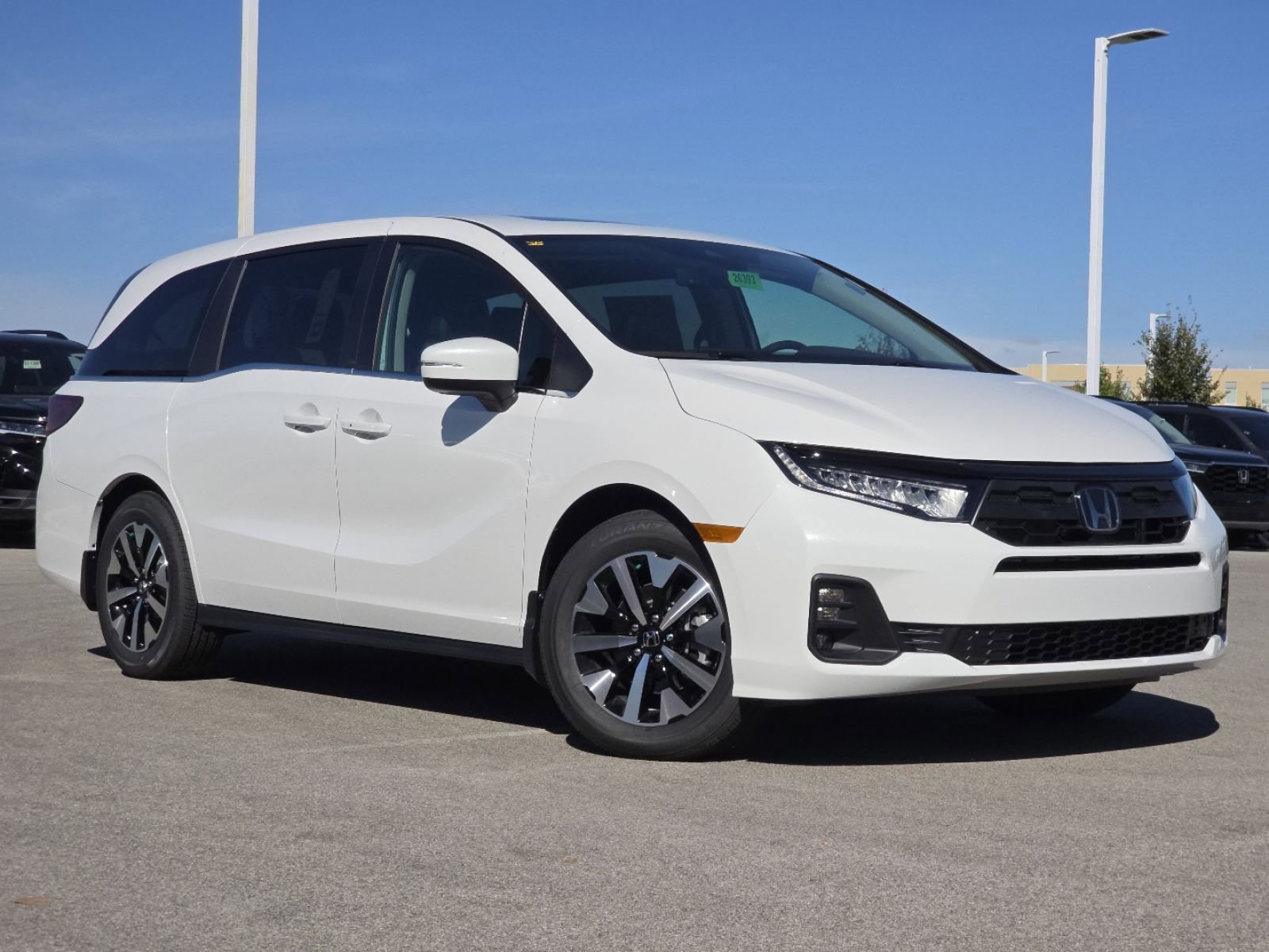 2026 Honda Odyssey EX-L photo 2