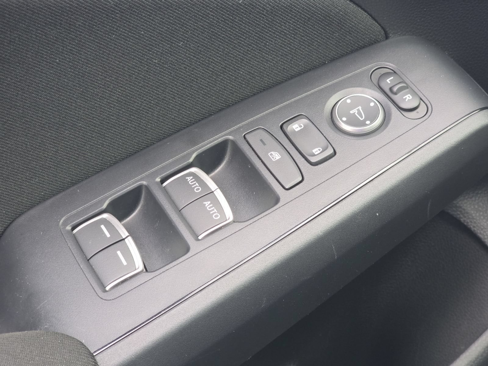 2023 Honda Civic Sport - Photo 24