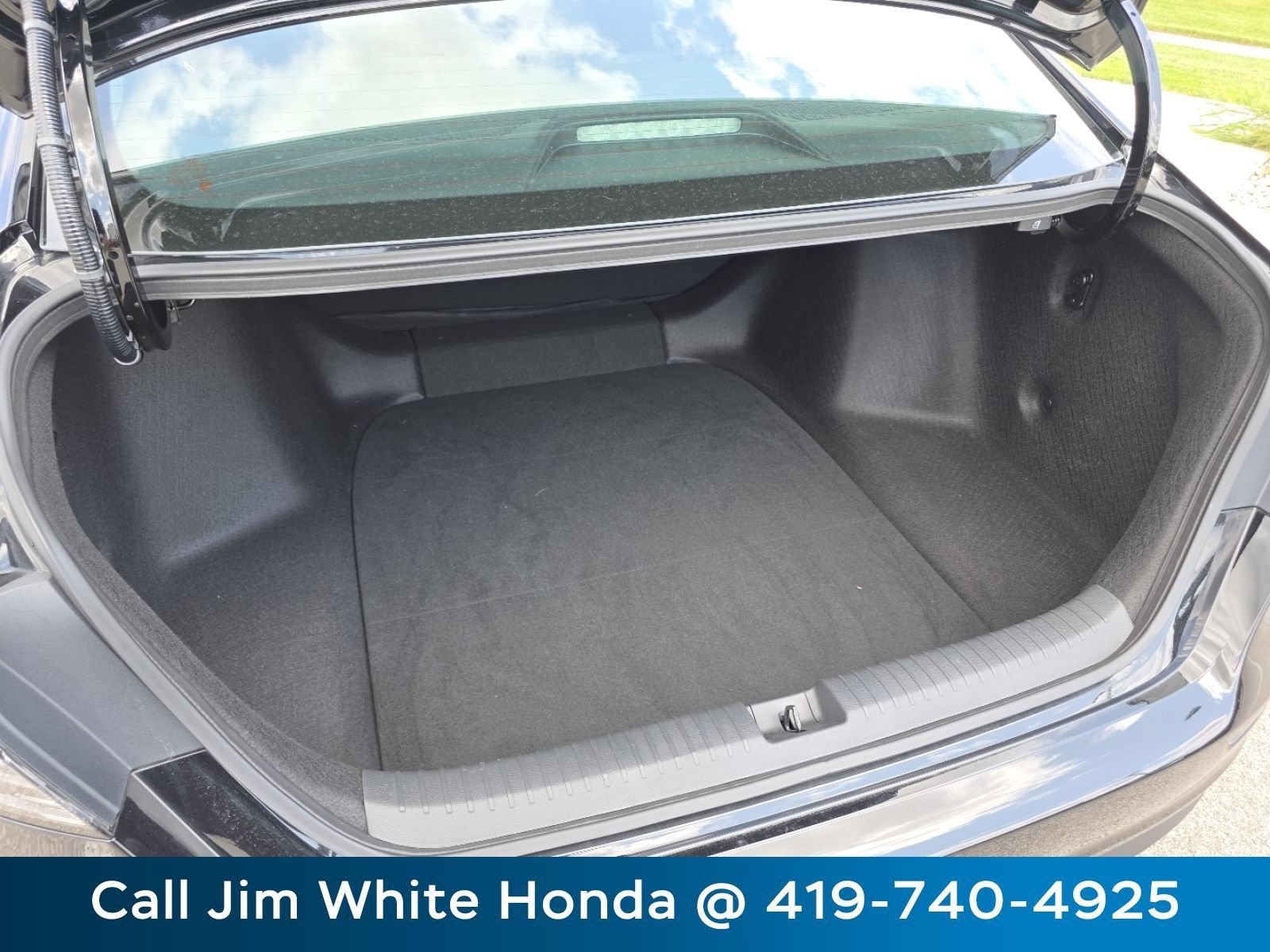 2024 Honda Accord LX - Photo 18