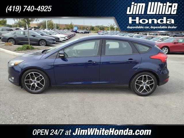 Used 2017 Ford Focus SEL with VIN 1FADP3M24HL307407 for sale in Maumee, OH