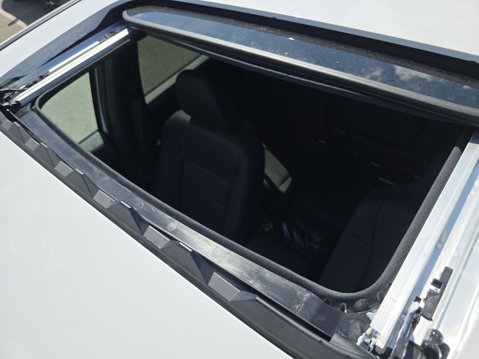 2025 Honda Ridgeline Black Edition photo 3