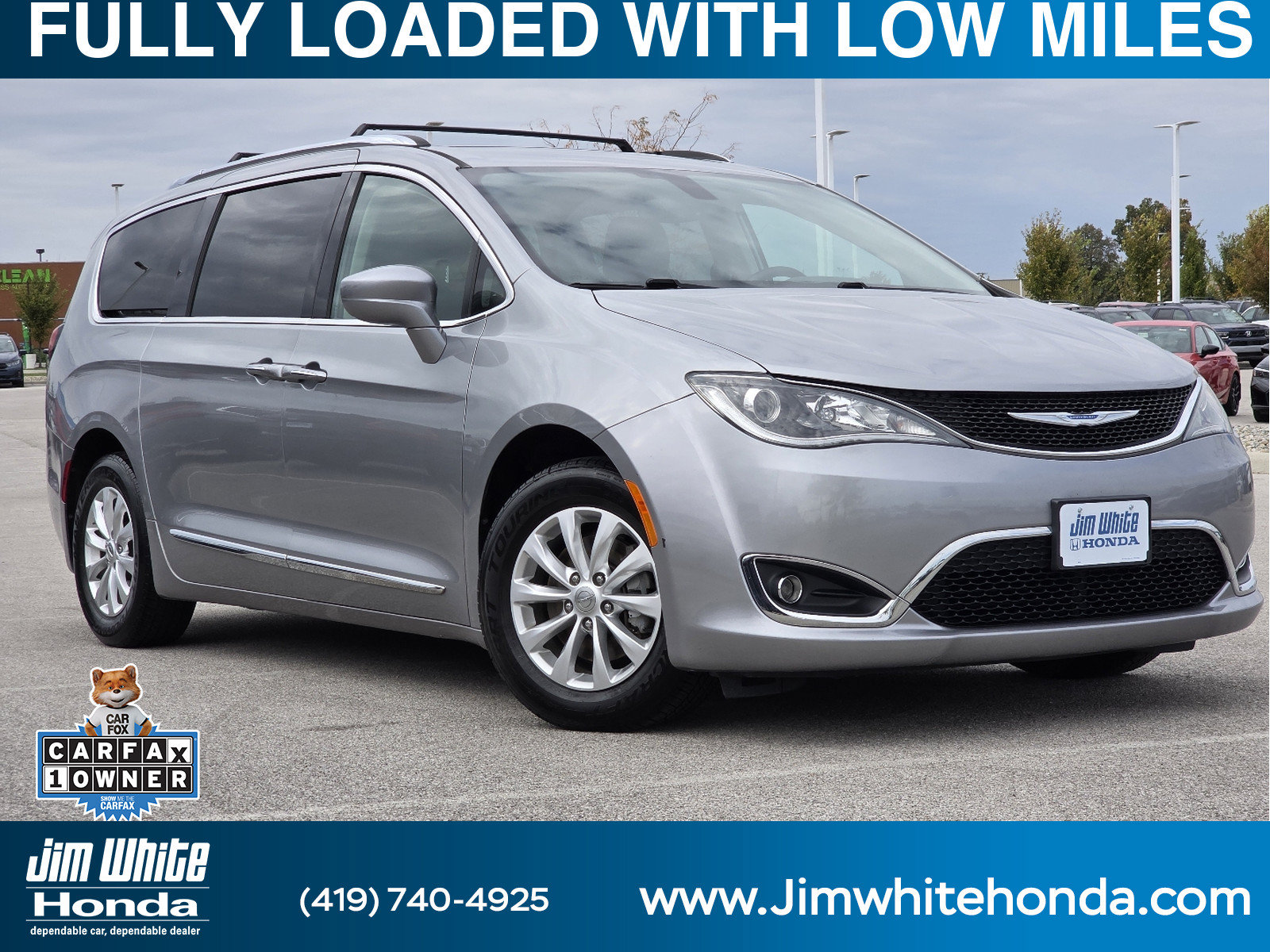 Used 2018 Chrysler Pacifica Touring L with VIN 2C4RC1BG9JR233767 for sale in Maumee, OH