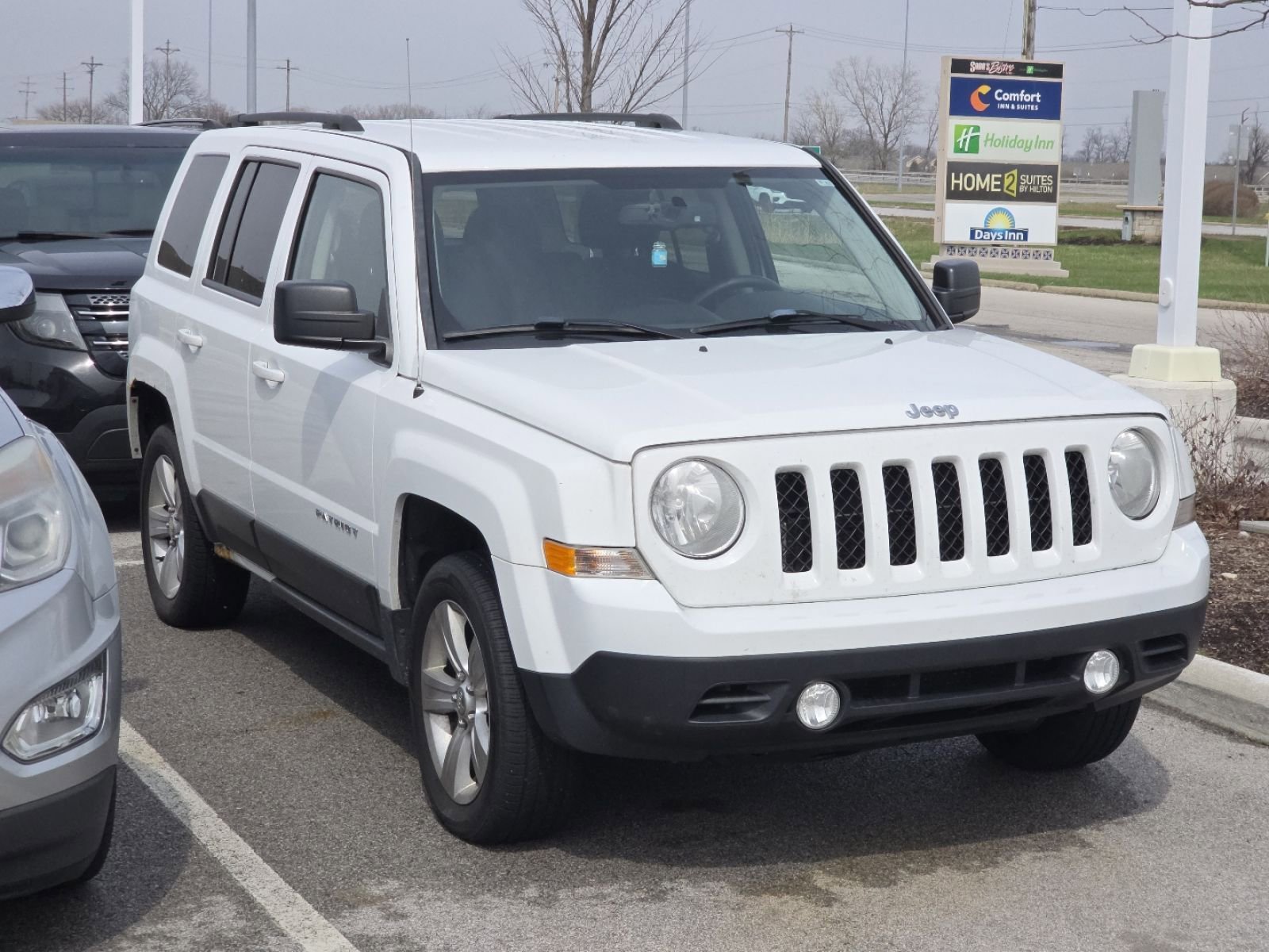 Used 2013 Jeep Patriot Latitude with VIN 1C4NJRFB5DD249313 for sale in Maumee, OH