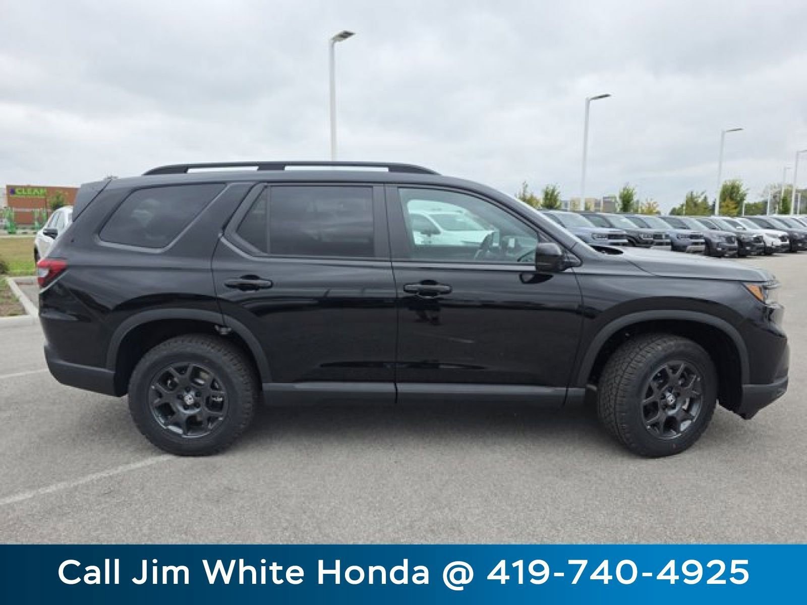 2025 Honda Pilot TrailSport - Photo 12