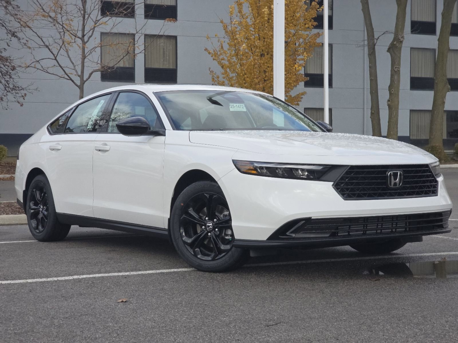 2025 Honda Accord SE photo 2