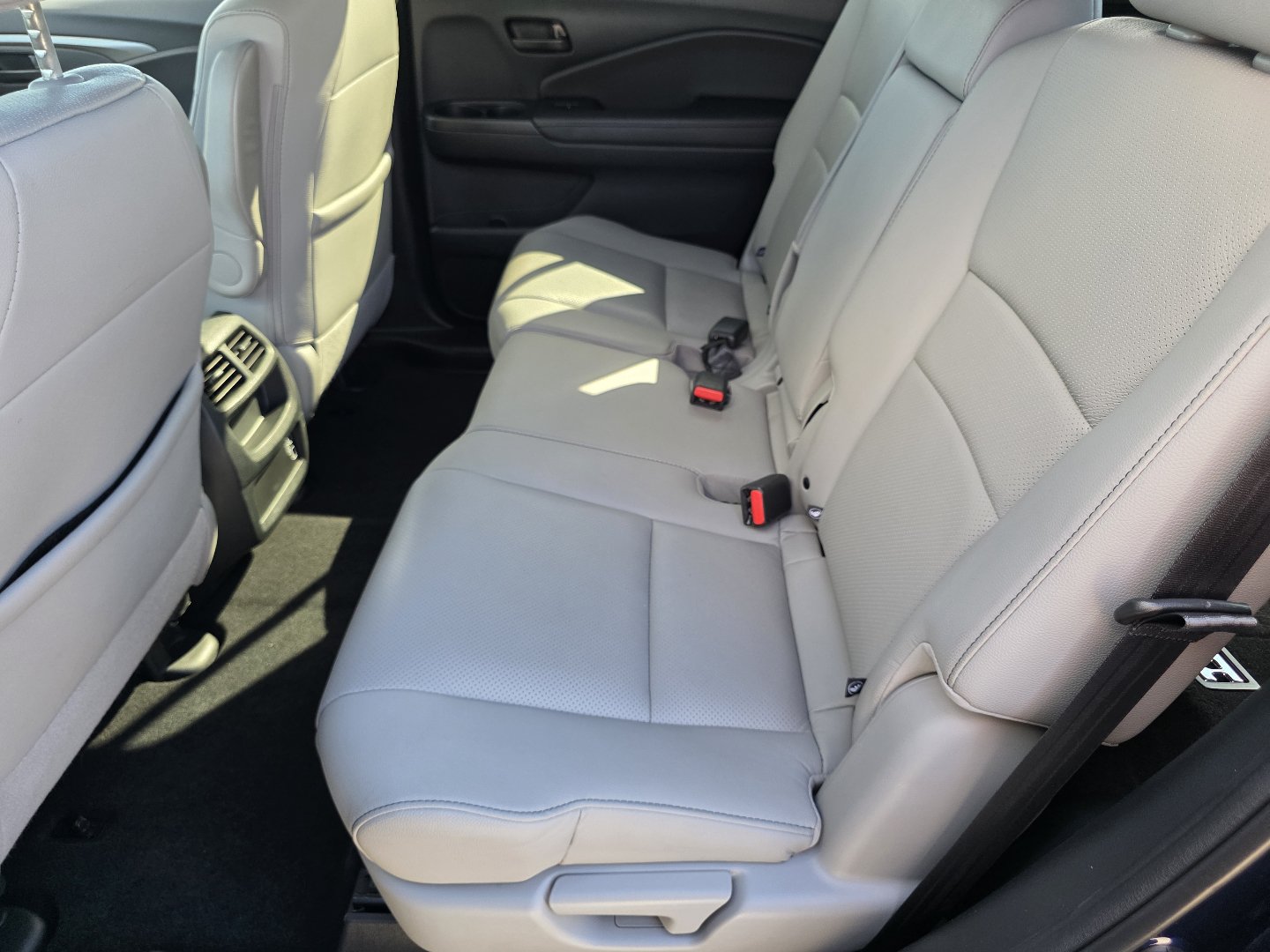 2023 Honda Passport EX-L - Photo 21