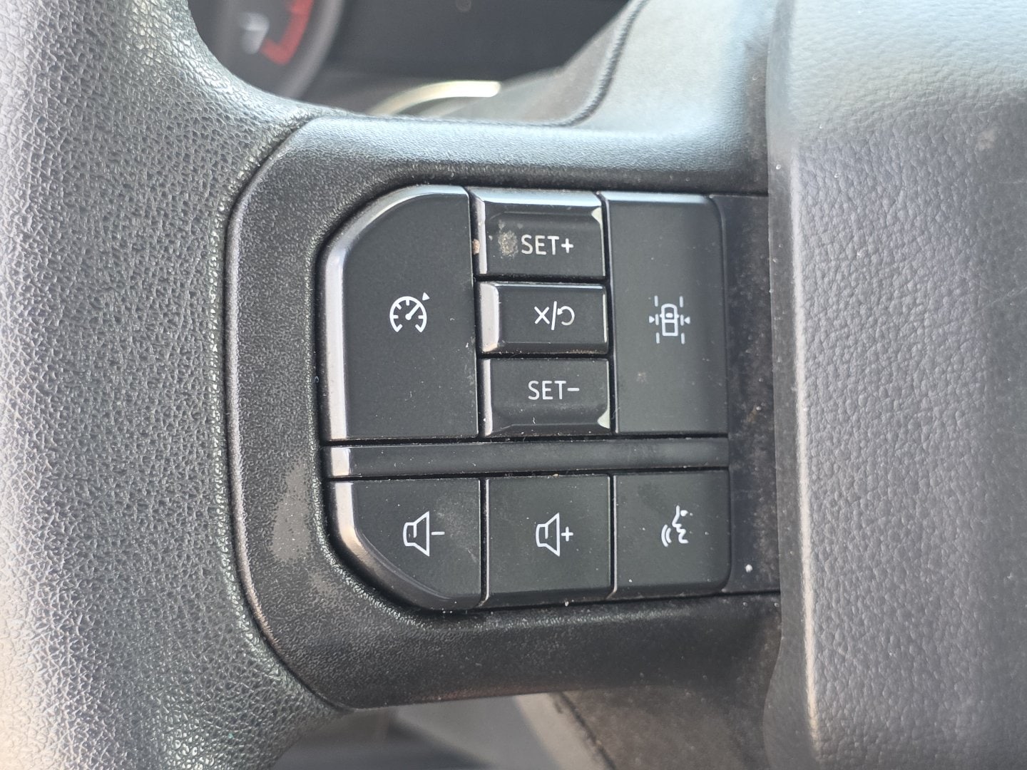2023 Ford F-150 XLT - Photo 31