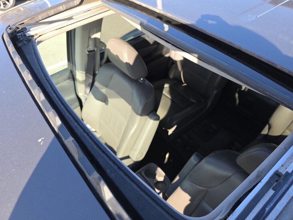 Used 2013 Honda Odyssey EX-L Minivan/Van