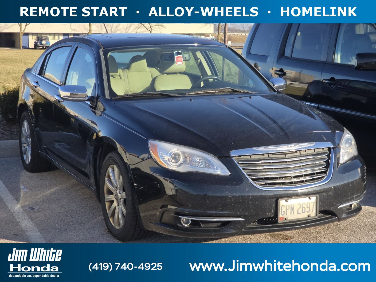 2014 Chrysler 200 Limited's photo