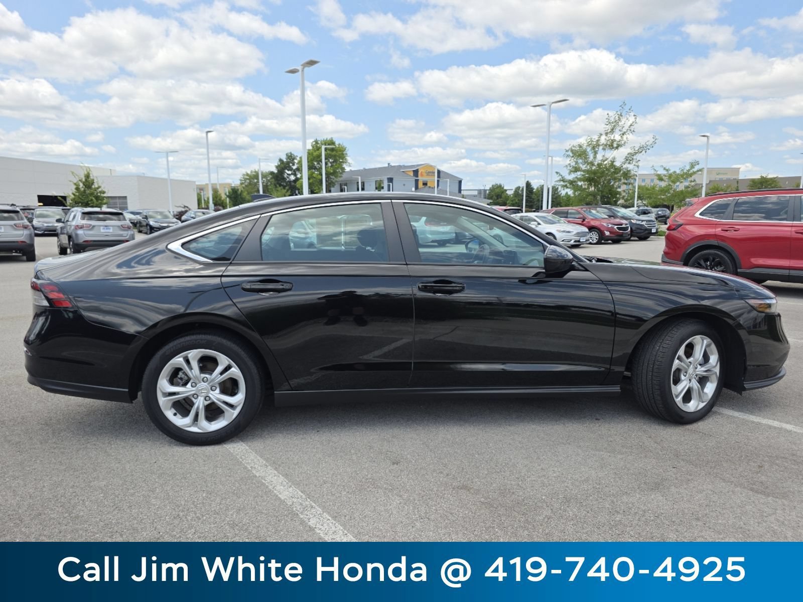 2024 Honda Accord LX - Photo 16