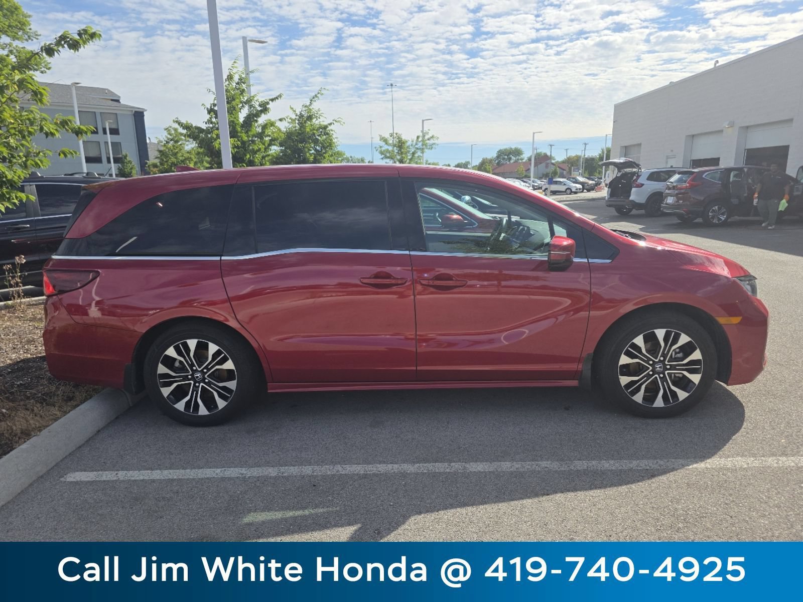 2025 Honda Odyssey Elite - Photo 16