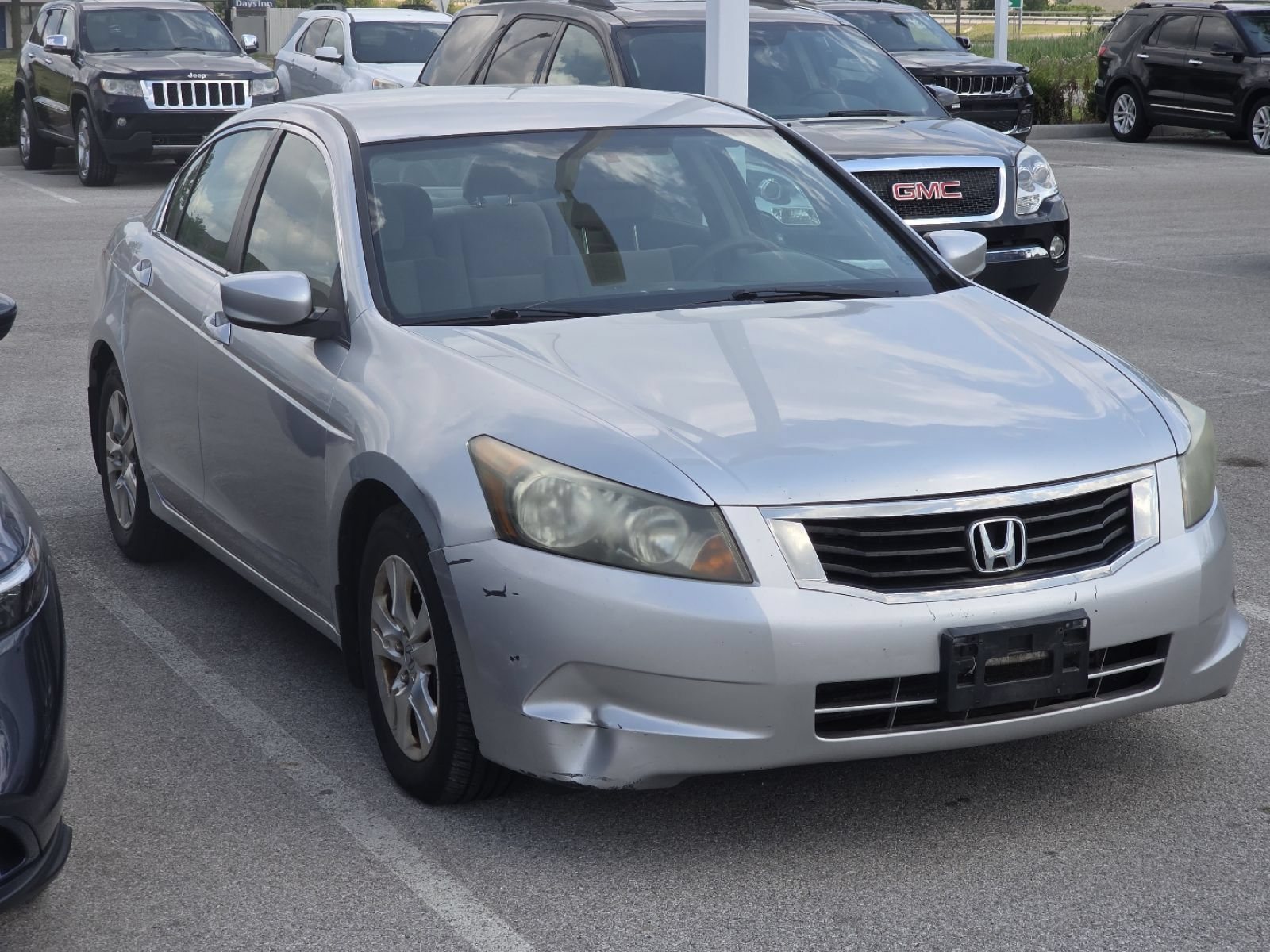 Used 2009 Honda Accord LX with VIN 1HGCP26369A068477 for sale in Maumee, OH
