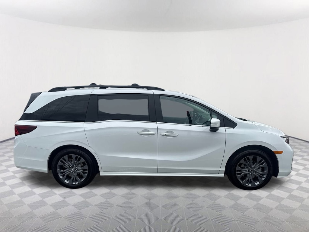 New 2026 Honda Odyssey Touring Van Passenger