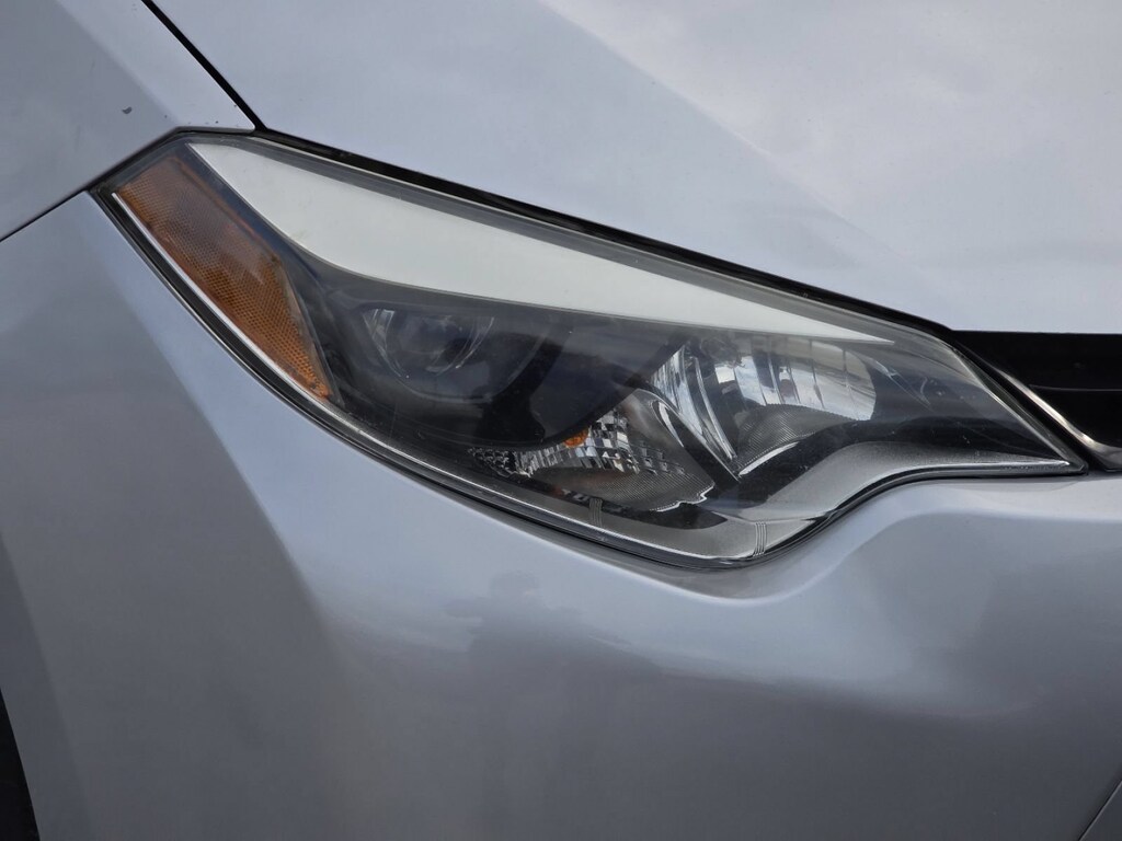 Used 2016 Toyota Corolla LE Sedan
