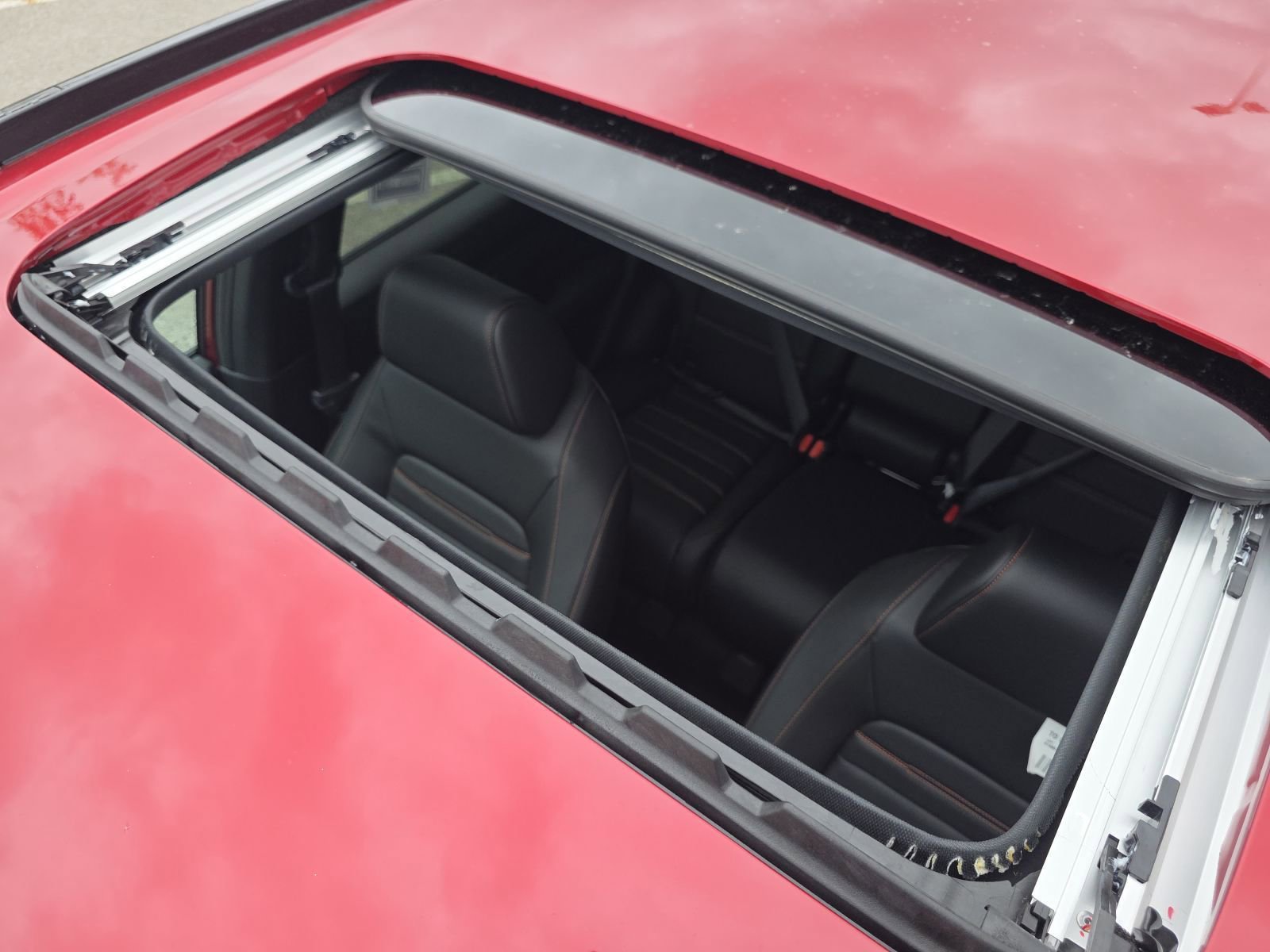 2026 Honda CR-V Hybrid Sport-L photo 2