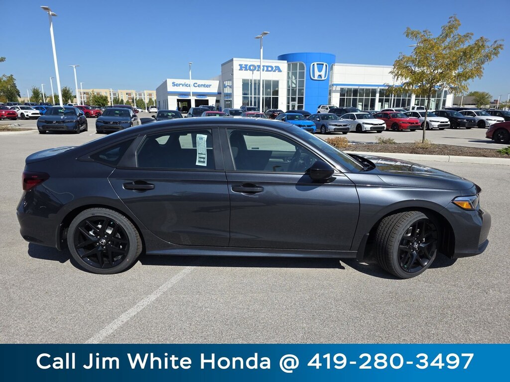 2026 Honda Civic Sport photo 3