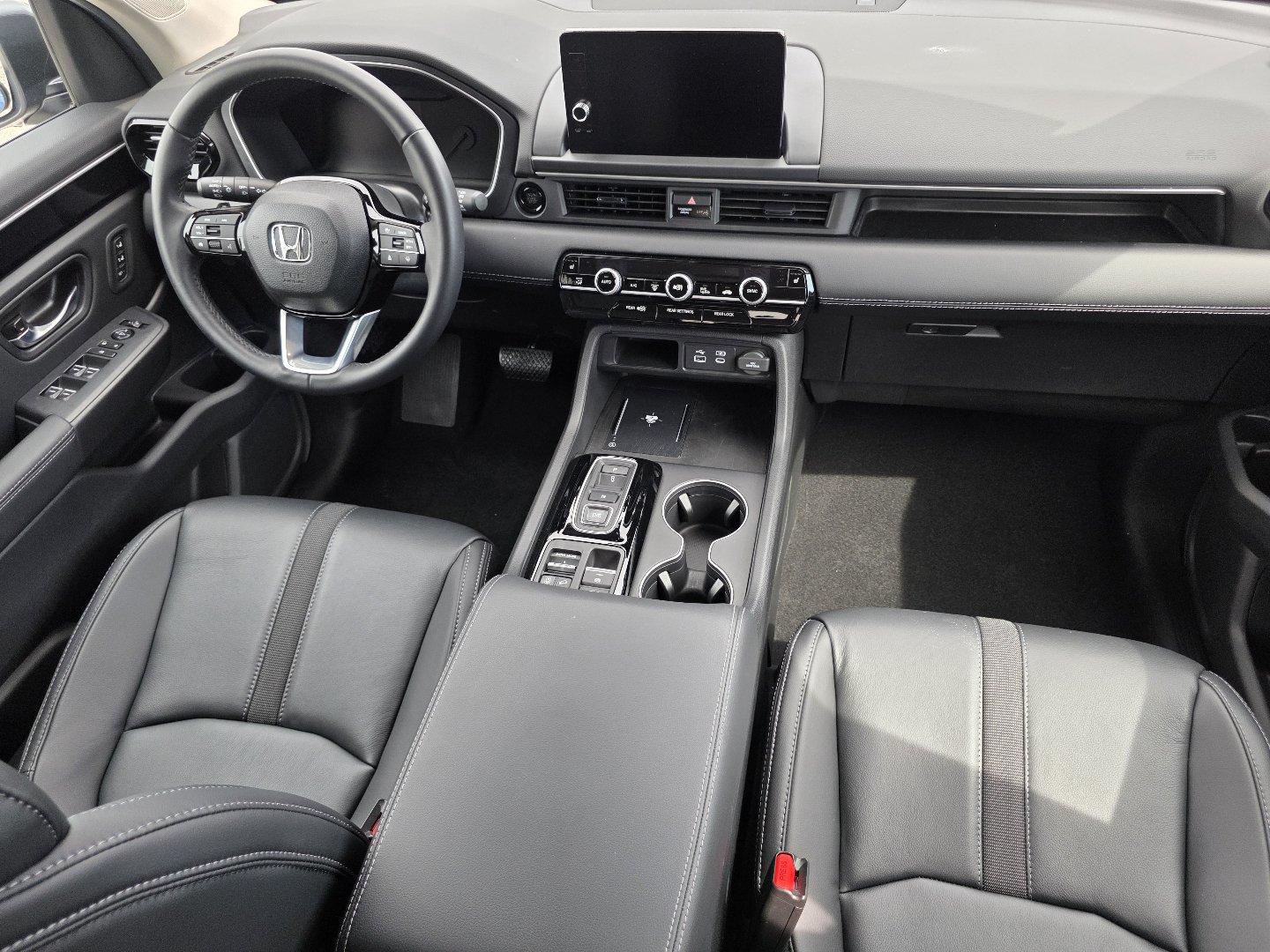2025 Honda Pilot EX-L - Photo 22