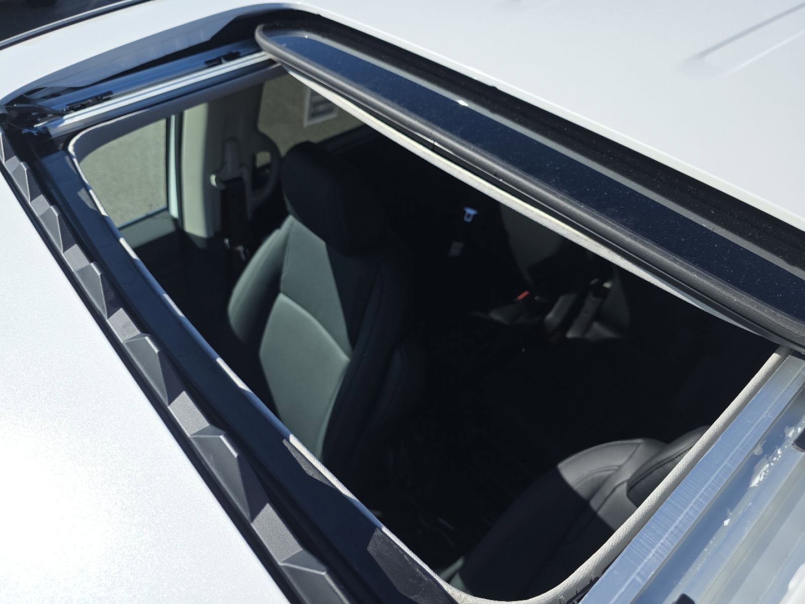 2026 Honda Odyssey EX-L photo 4