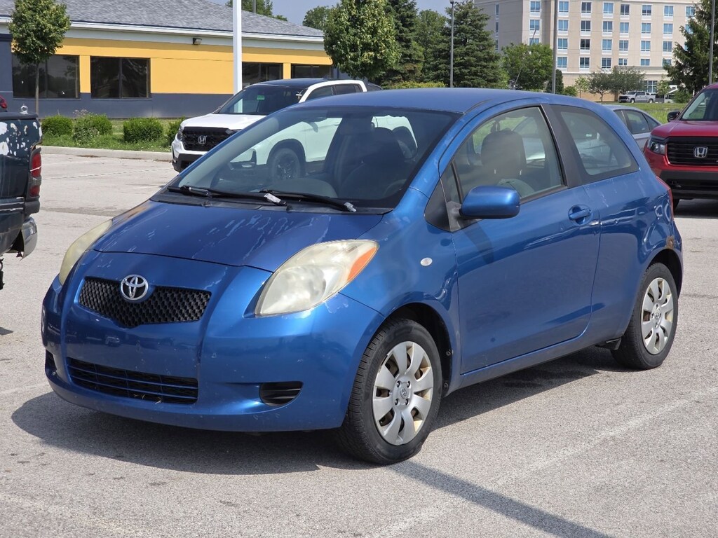 Used 2007 Toyota Yaris Base Hatchback